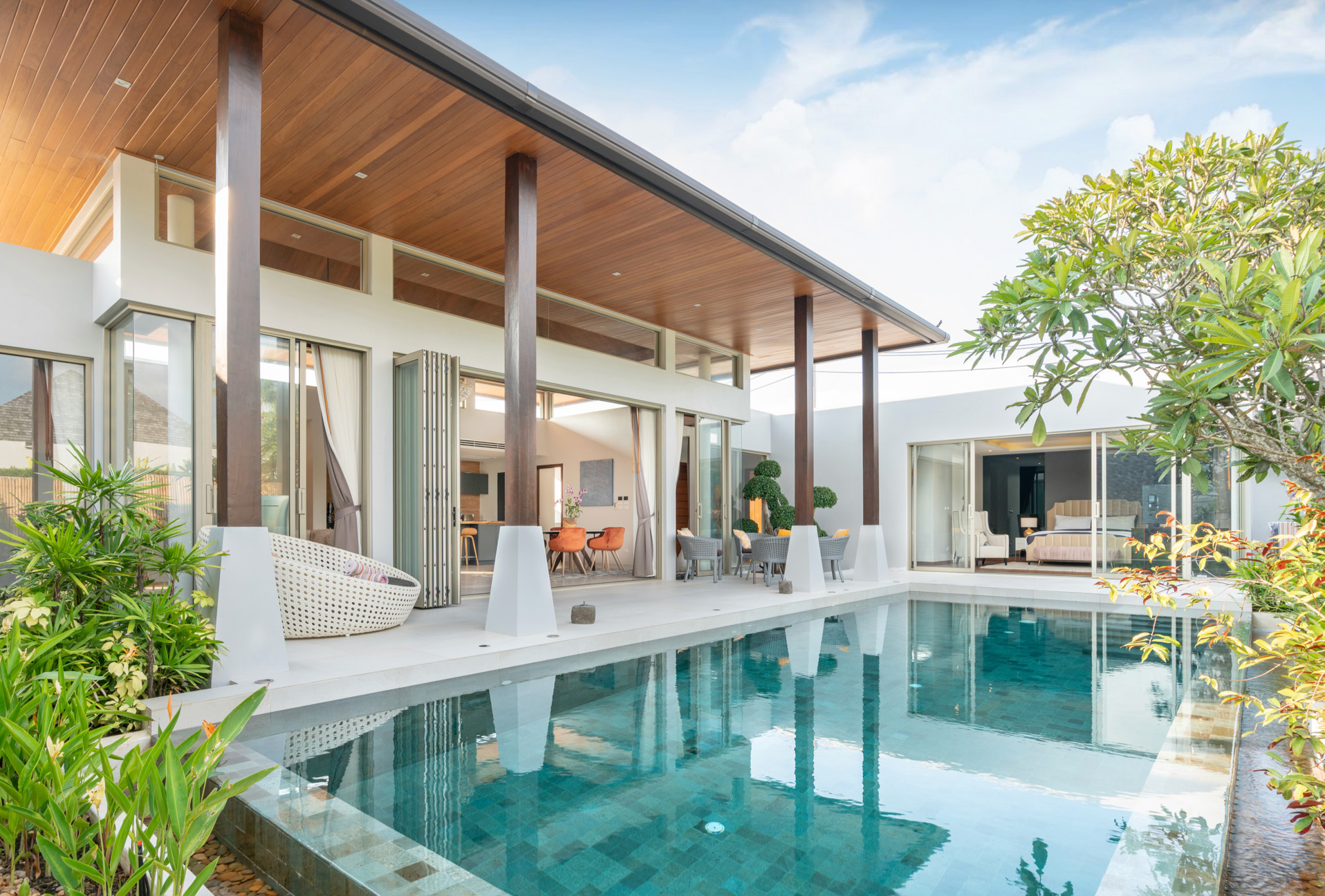Embrace the space with Omastream Multisliders